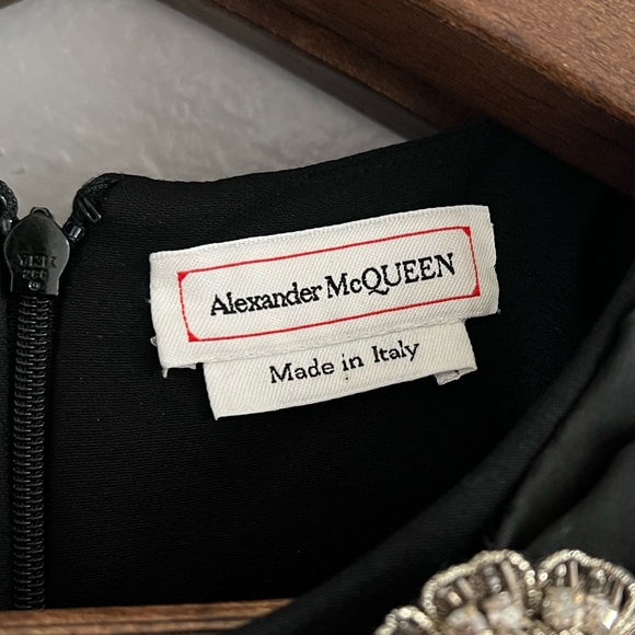 McQueen Crystal Bow Dress - Picture 12 of 12